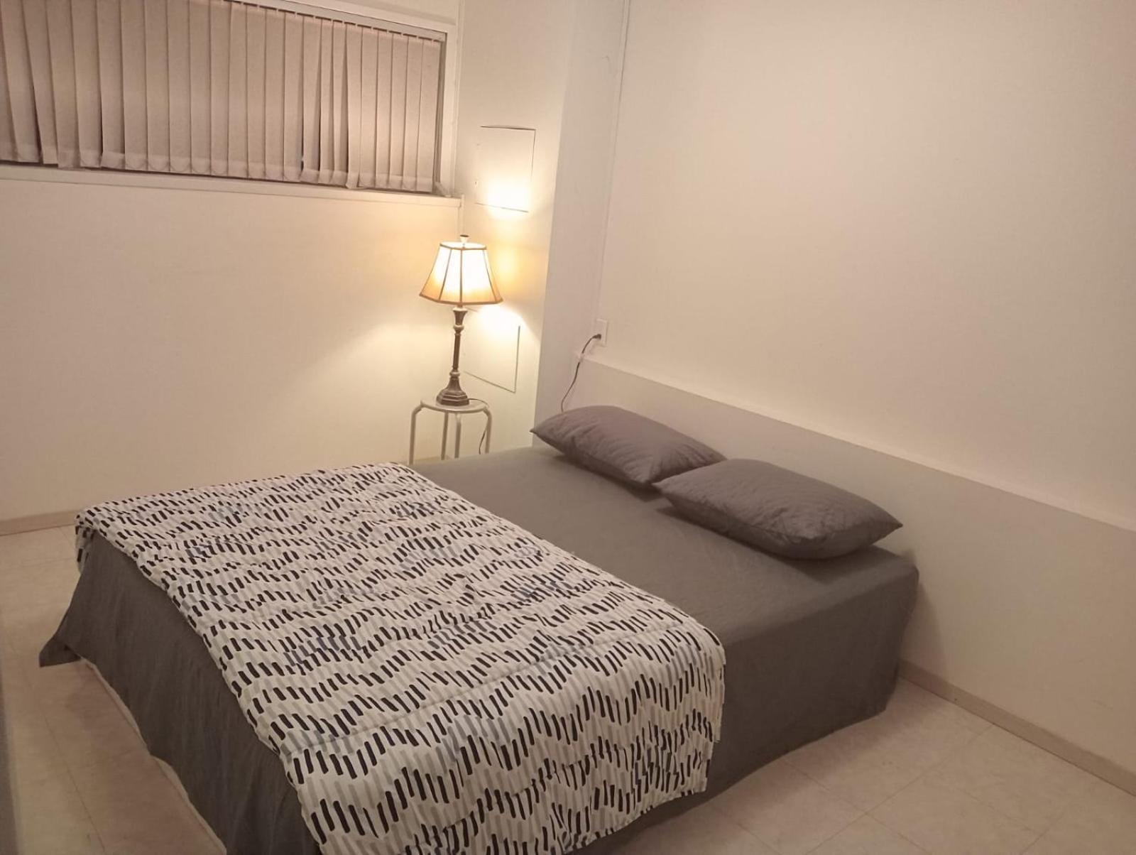 Cosy Romantic Stay In Surrey- Walking Distance From Guildford Town Centre المظهر الخارجي الصورة